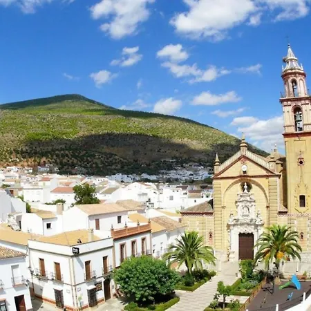 Casa Luna Toro Algodonales
