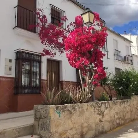 Casa Luna Toro Algodonales
